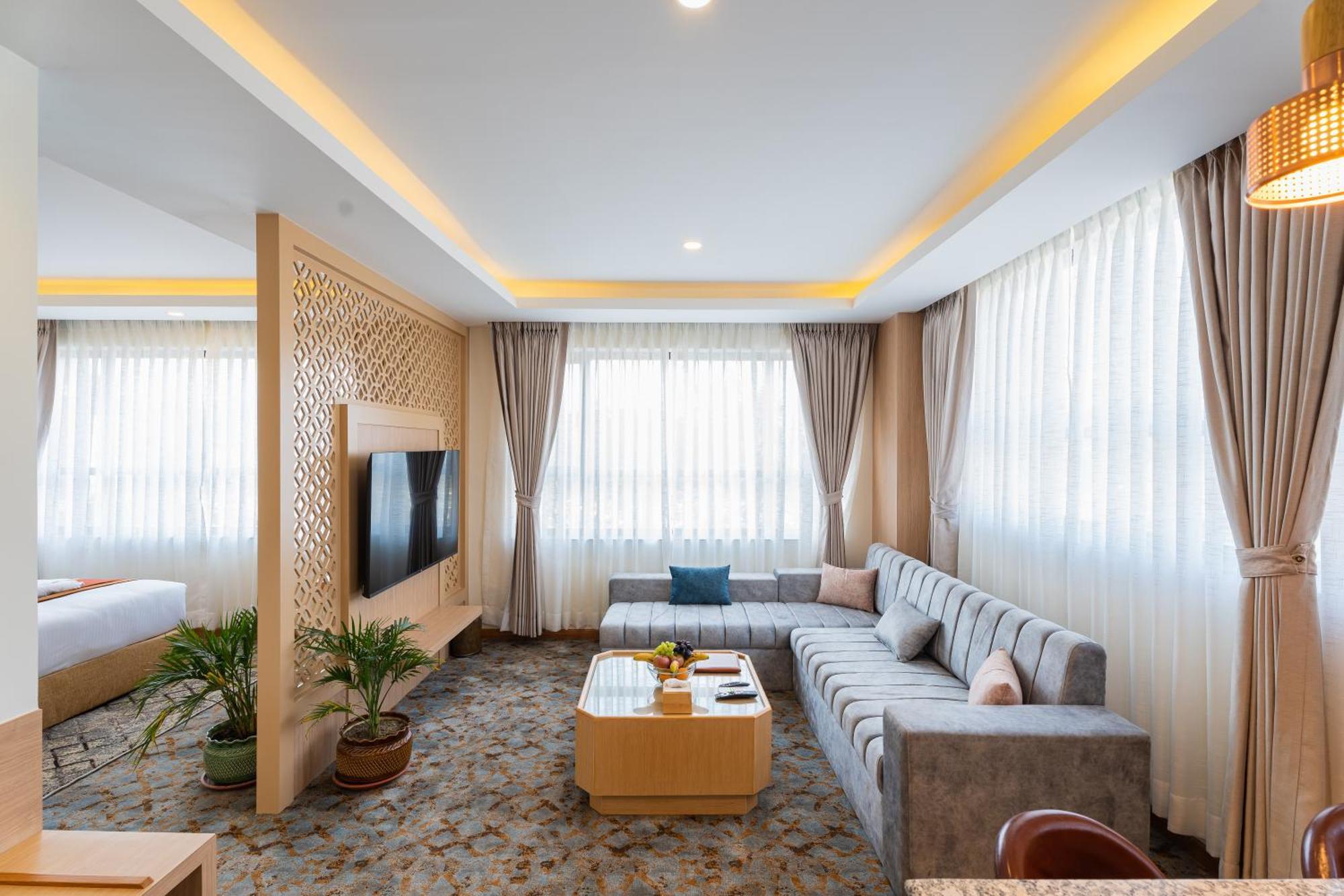 Hotel Crystal Pashupati 카트만두 외부 사진