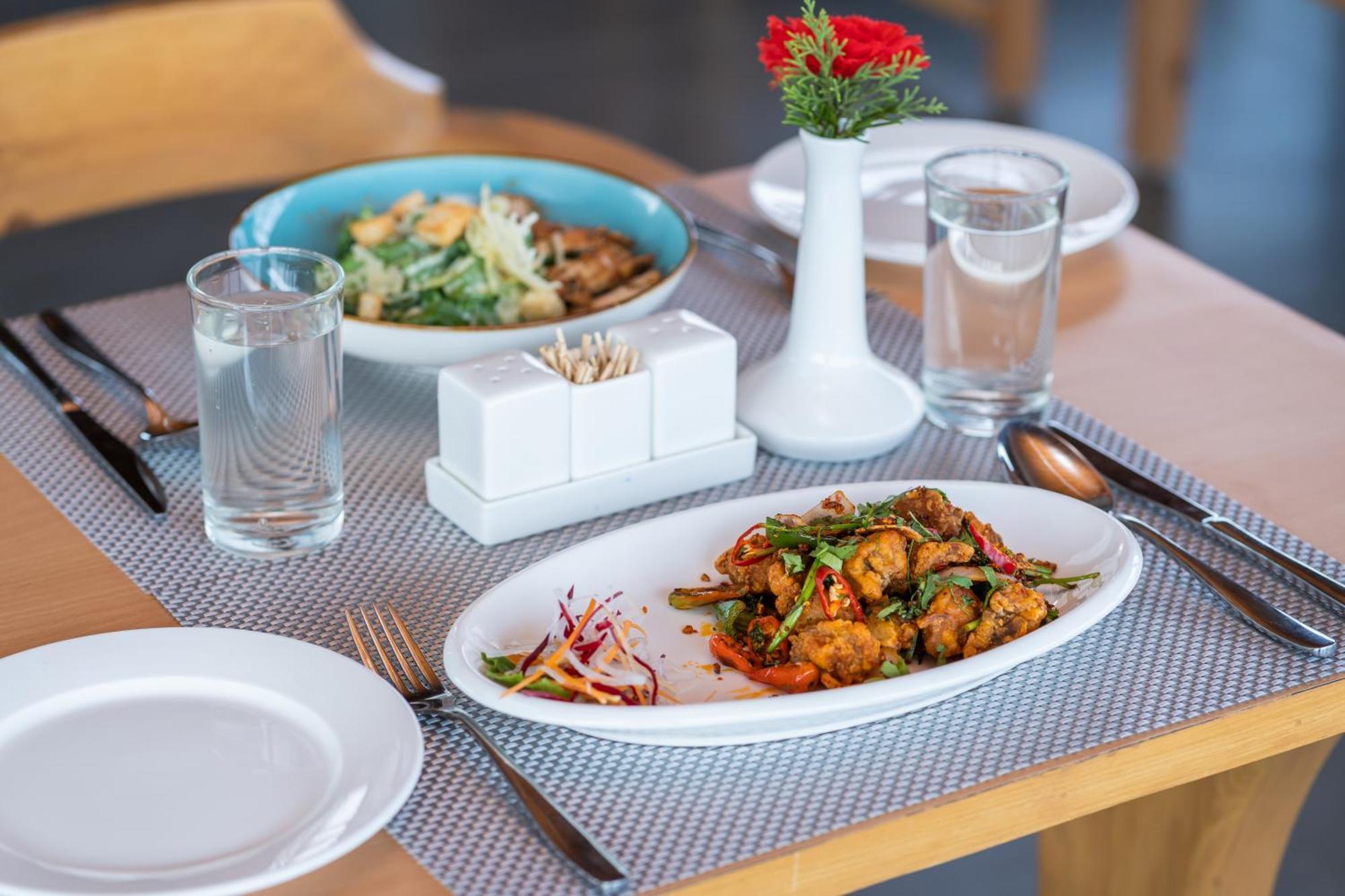 Hotel Crystal Pashupati 카트만두 외부 사진