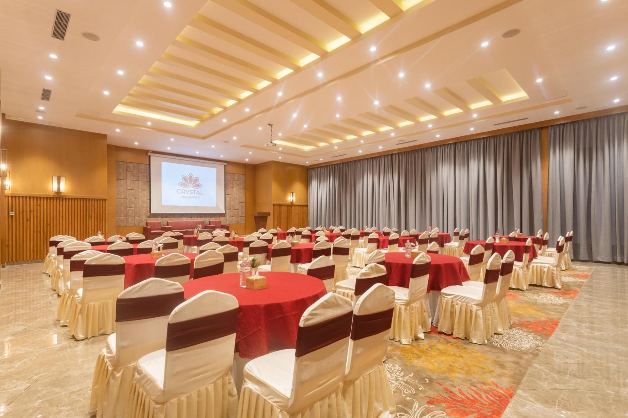 Hotel Crystal Pashupati 카트만두 외부 사진