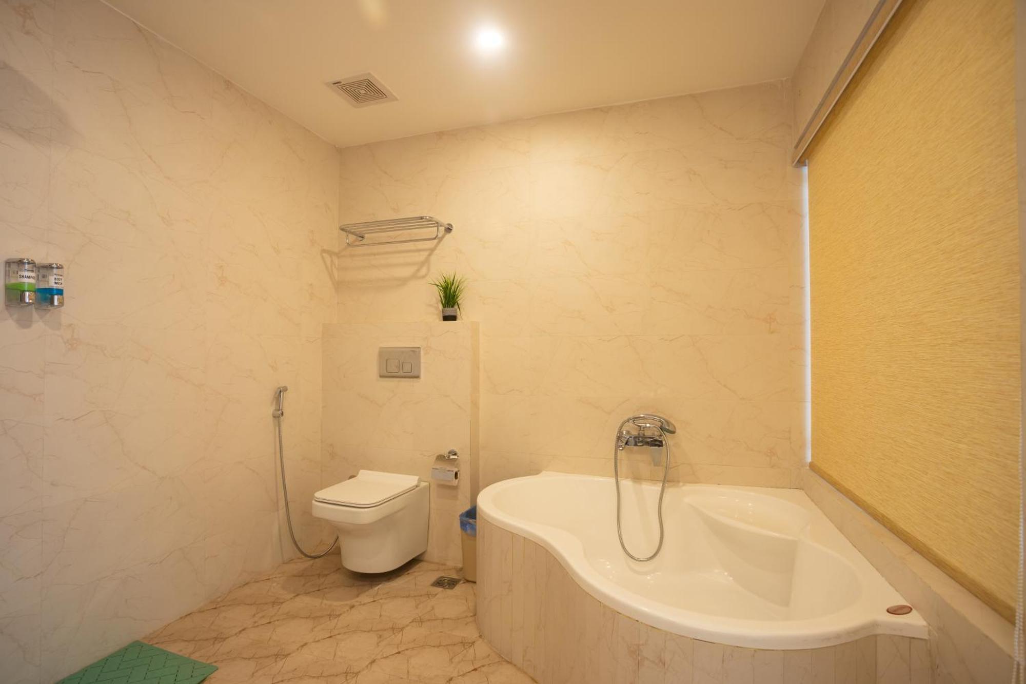 Hotel Crystal Pashupati 카트만두 외부 사진