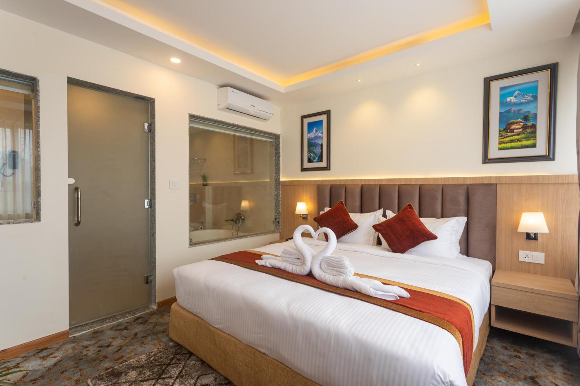 Hotel Crystal Pashupati 카트만두 외부 사진
