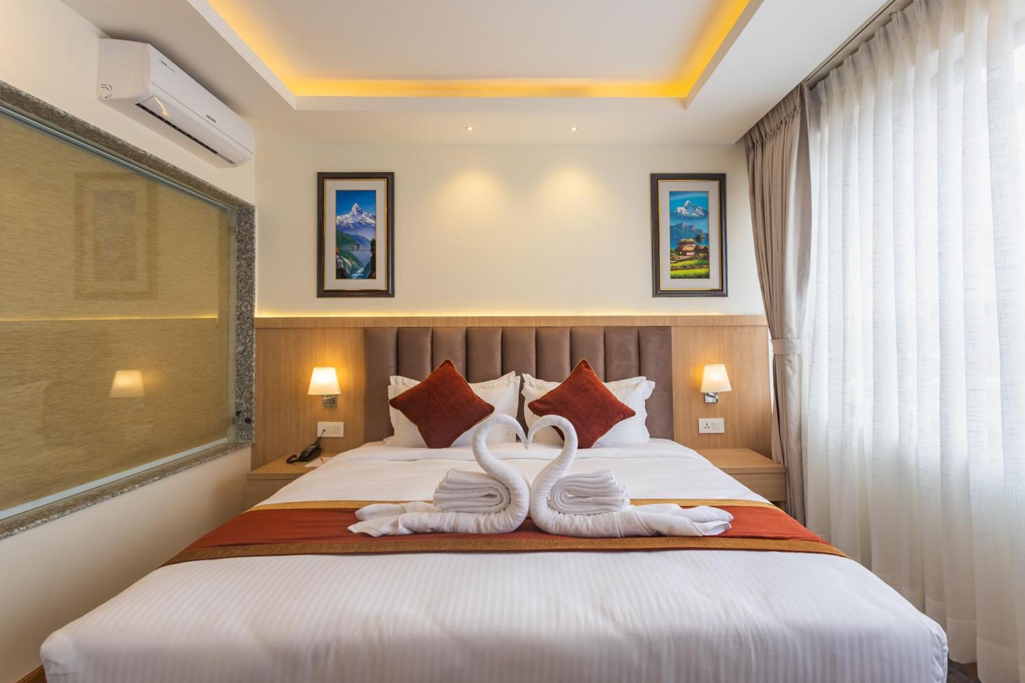 Hotel Crystal Pashupati 카트만두 외부 사진