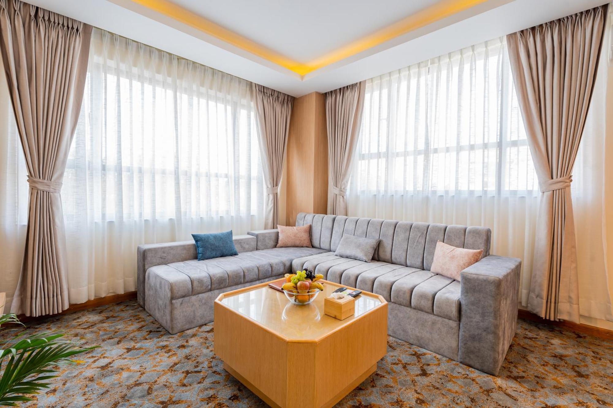 Hotel Crystal Pashupati 카트만두 외부 사진
